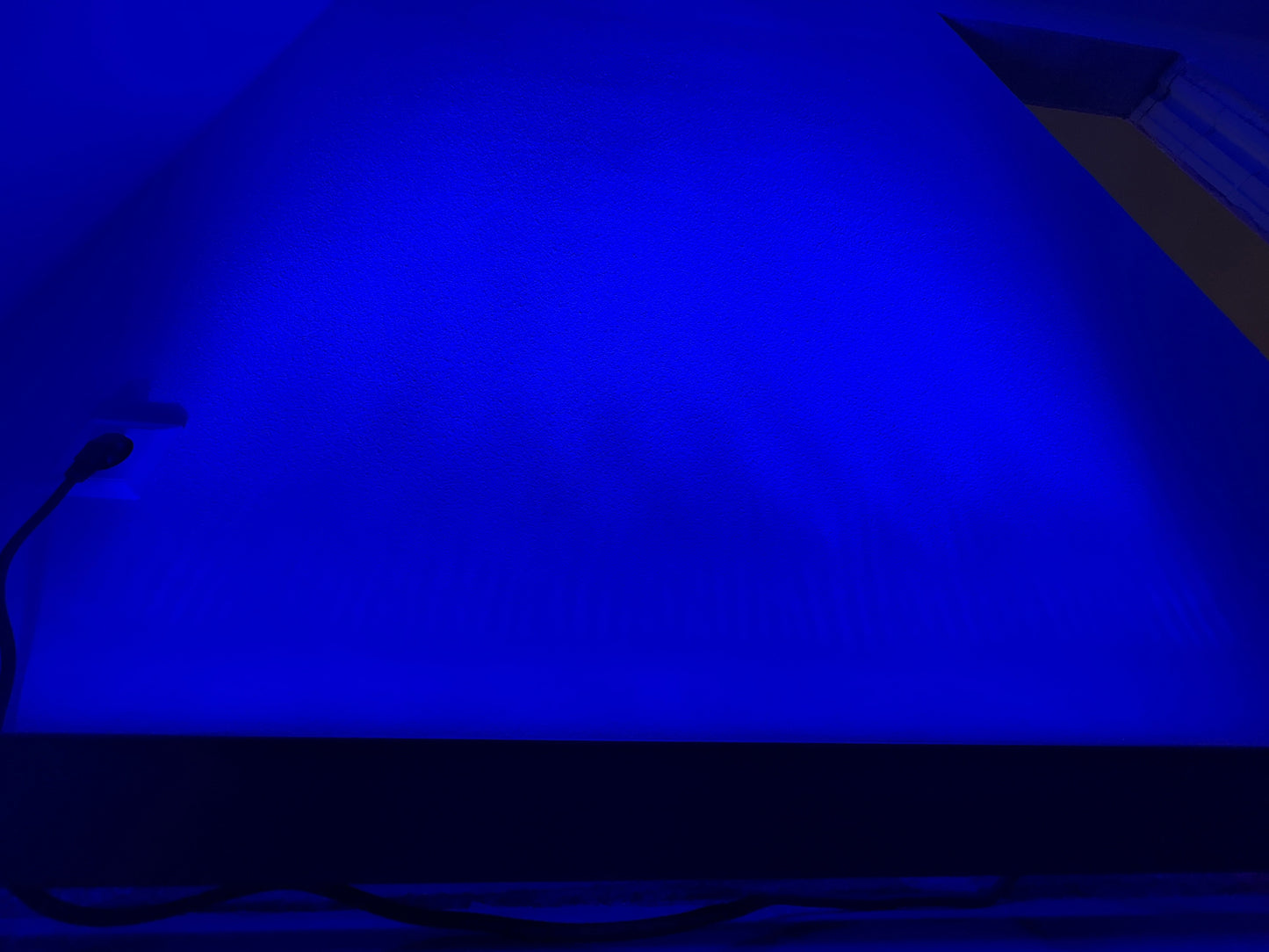 Light4Me LED Bar Deco 18 – Lichtstarke, segmentierte LED-Leiste für Flächen & Deko