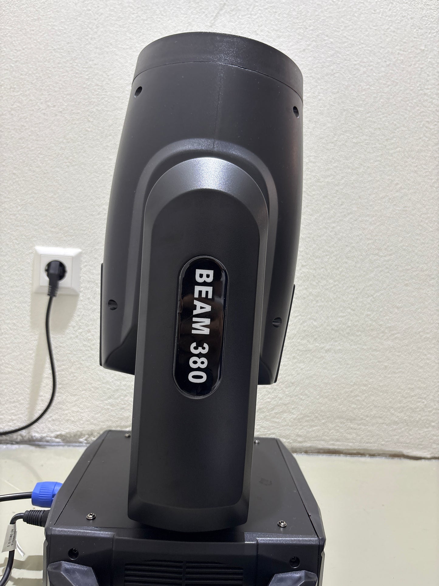 Beam Moving Head 380 W – High-Power Beam-Effekt mit extremem Output