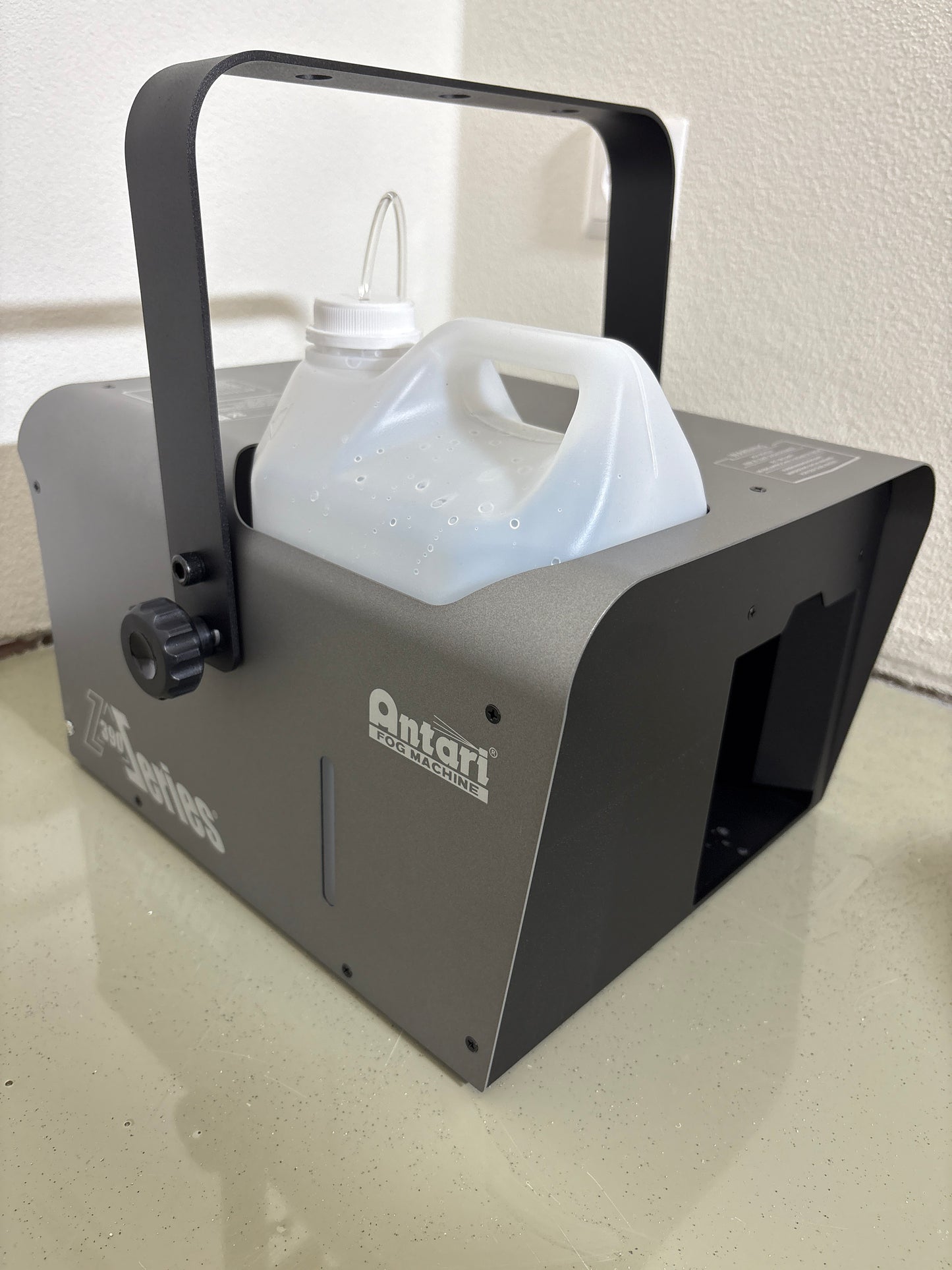 Antari Z-390 Fazer – Professionelle Nebel- & Haze-Maschine (DMX)