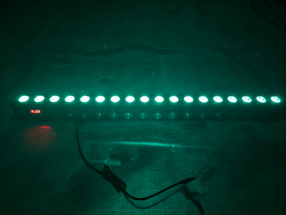 Light4Me LED Bar Deco 18 – Lichtstarke, segmentierte LED-Leiste für Flächen & Deko