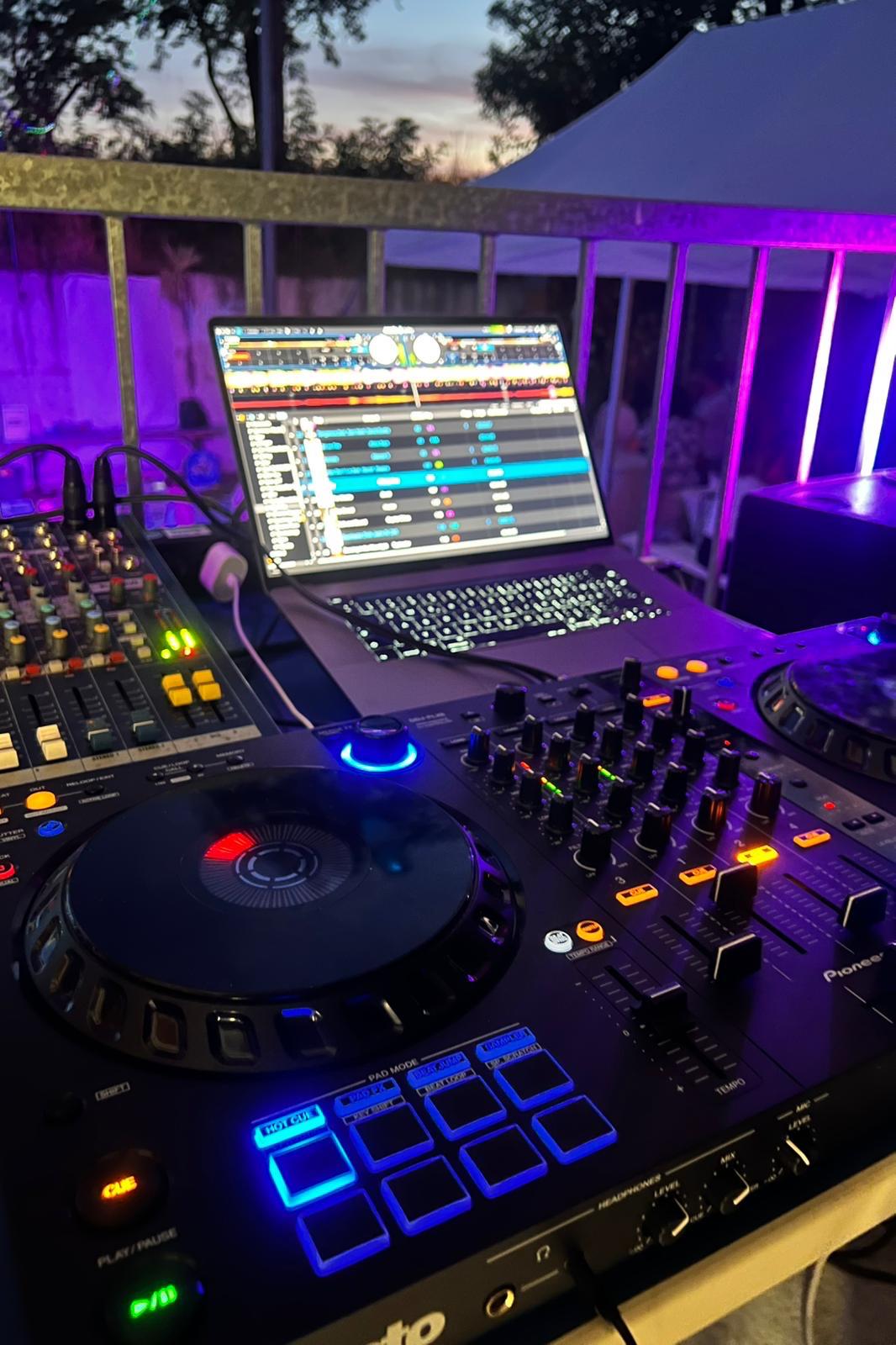 DJ buchen