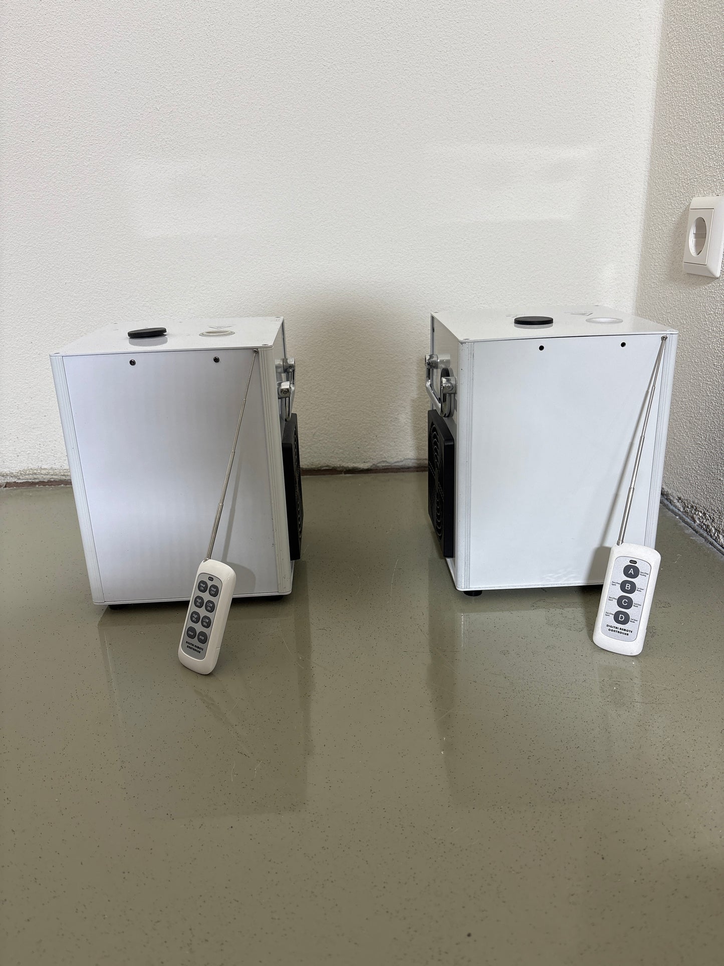 Sparkler FX – Kalte Funkenmaschine (700 W, DMX)