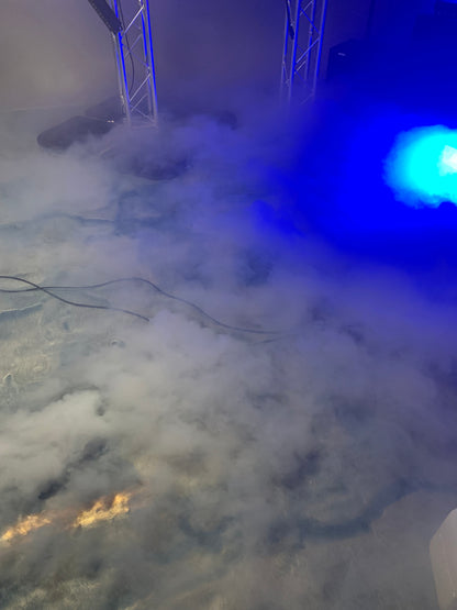 Bodennebelmaschine – Stairville WGF-2000 Water Ground Fog
