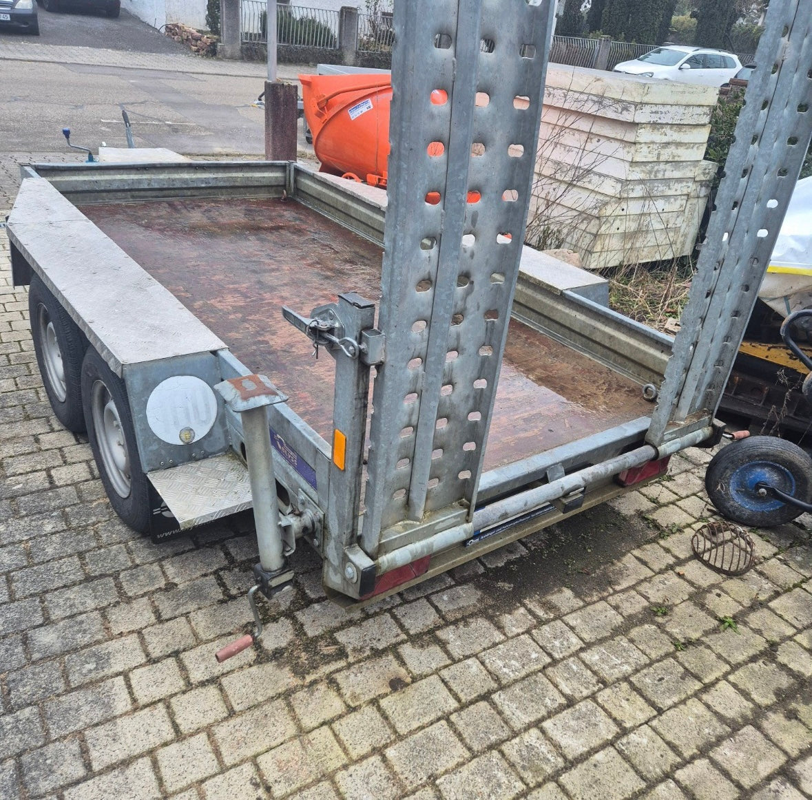 Baumaschinenanhänger (Tandem) – 2,7t / 2t Nutzlast